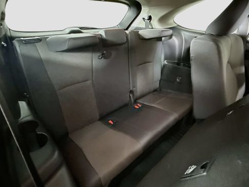 Certified 2024 Toyota Highlander LE FWD image 18