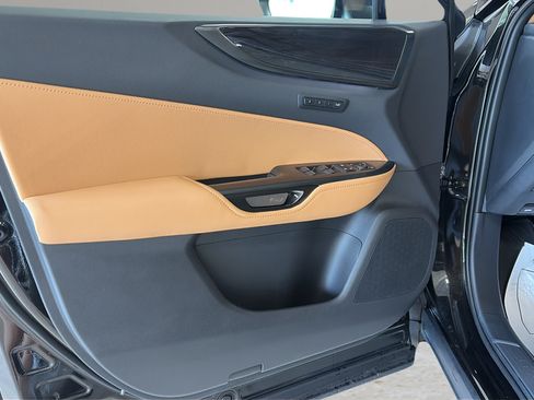 New 2026 Lexus NX 350h AWD w/ Premium Package image 13