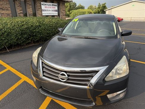 Used 2014 Nissan Altima 2.5 S FWD image 2