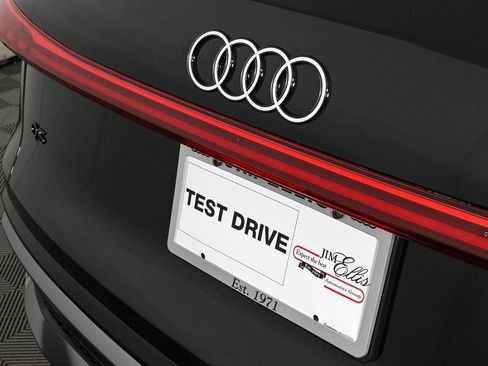 New 2025 Audi Q5 Premium Plus image 37