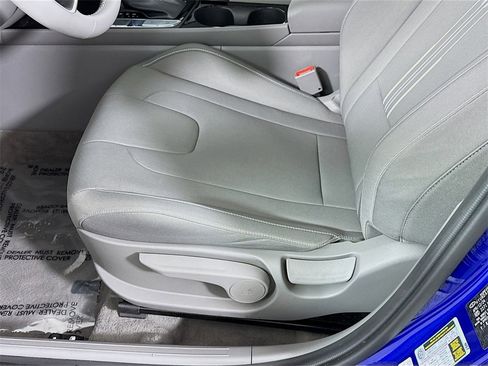 Certified 2024 Hyundai Elantra SEL w/ Convenience Package image 26