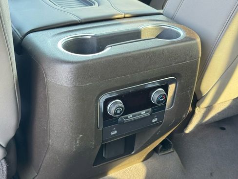 Used 2024 Chevrolet Tahoe LT image 17