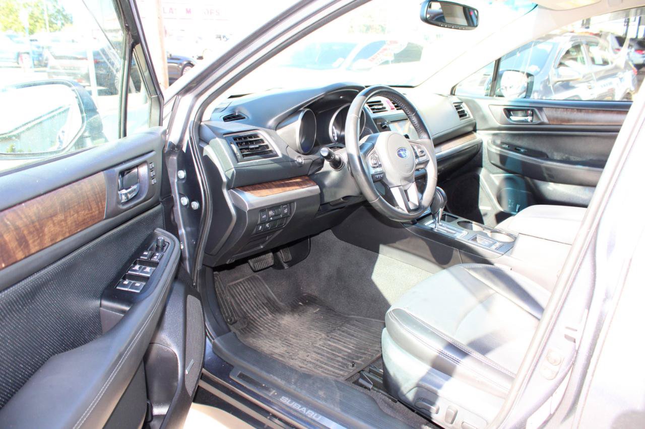 Used 2016 Subaru Outback 2.5i Limited w/ Popular Package #4 AWD/4WD image 12