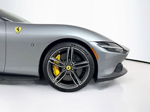 Certified 2022 Ferrari Roma Base image 26