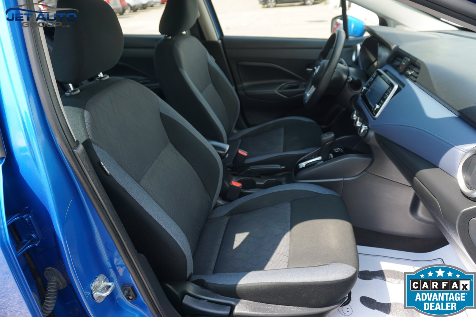 Used 2024 Nissan Versa SV FWD image 23