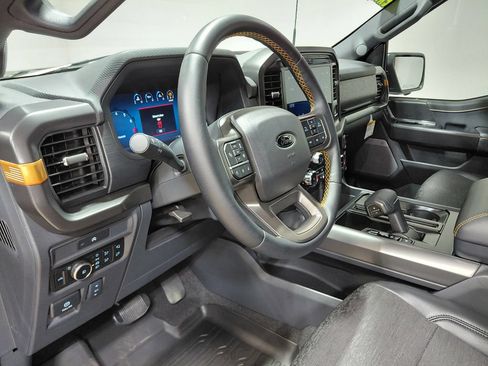 Certified 2025 Ford F150 Tremor AWD/4WD image 28