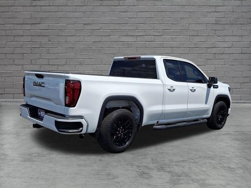 Used 2026 GMC Sierra 1500 Elevation w/ Elevation Select Package AWD/4WD image 12