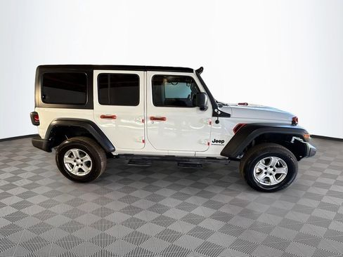 Used 2023 Jeep Wrangler Sport S image 5