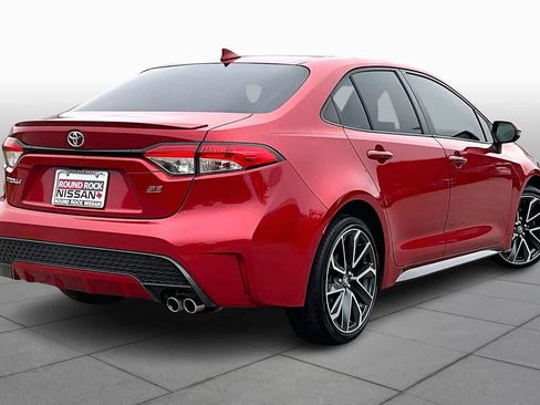 Used 2021 Toyota Corolla SE image 12