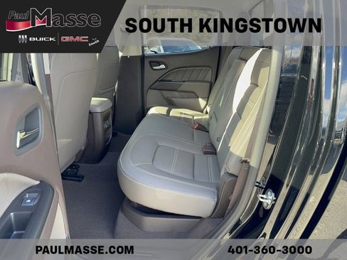 Used 2022 GMC Canyon Denali image 7