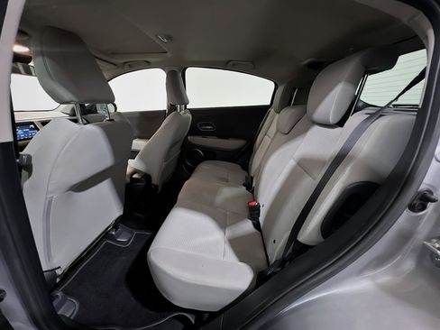 Used 2020 Honda HR-V EX image 16