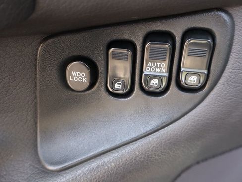 Used 1993 Dodge Stealth FWD image 25