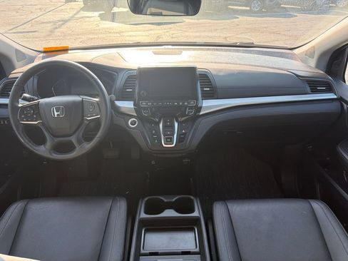 Used 2023 Honda Odyssey EX-L image 4