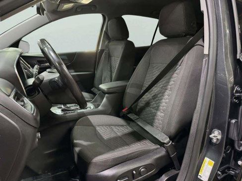 Used 2020 Chevrolet Equinox LT AWD/4WD image 40