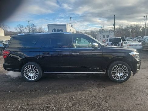 Certified 2022 Ford Expedition Max Platinum image 8