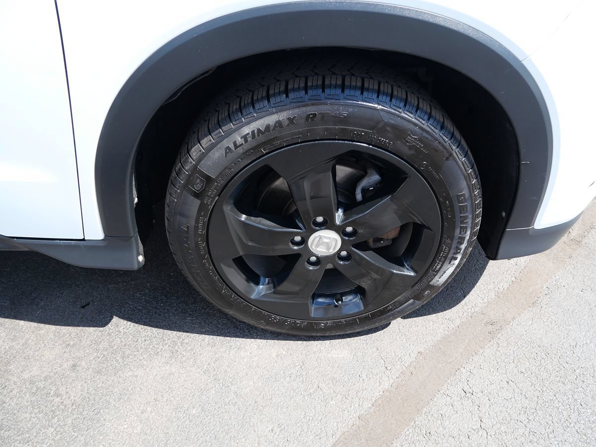 Used 2018 Honda HR-V LX image 31