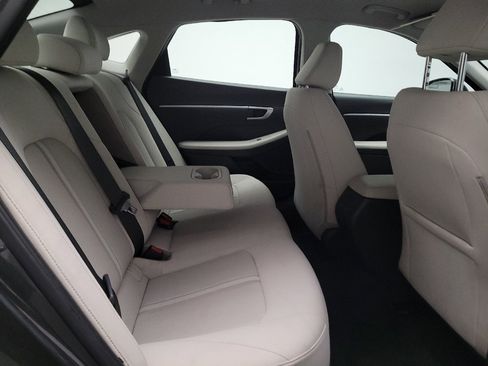 Used 2025 Hyundai Sonata SEL FWD image 19