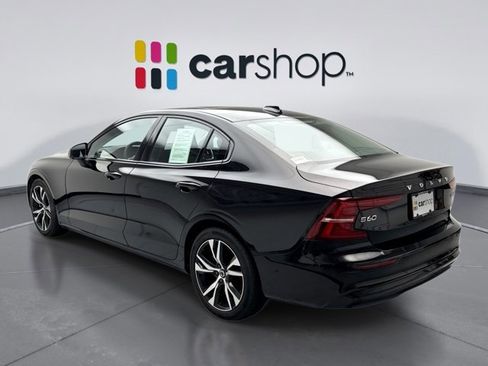 Used 2025 Volvo S60 B5 Plus image 3