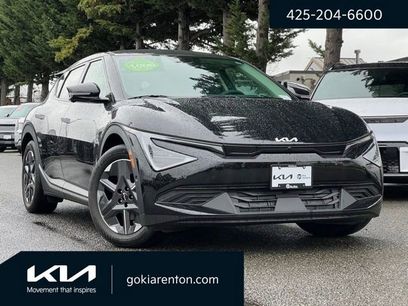 New 2025 Kia EV6 Light w/ Light LR Technology Package