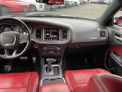 Used 2022 Dodge Charger R/T w/ Plus Group RWD image 16