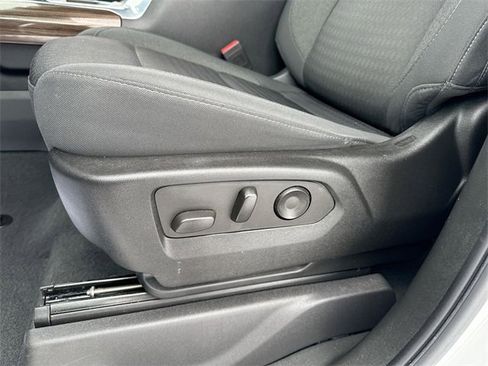 Used 2022 Chevrolet Silverado 1500 RST w/ Convenience Package II image 12