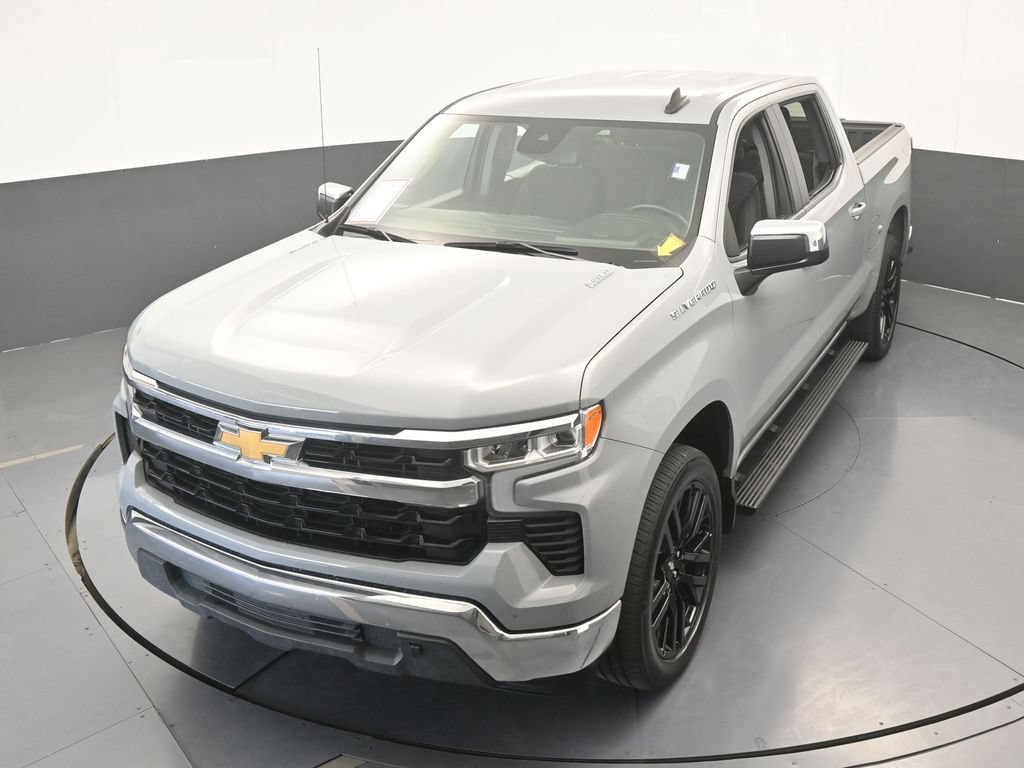 Used 2024 Chevrolet Silverado 1500 LT RWD image 46