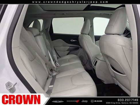 Used 2022 Jeep Cherokee Limited w/ Elite Package image 15