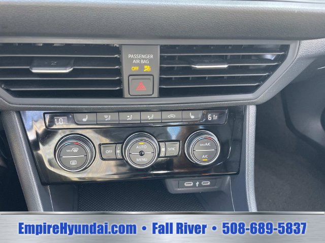 Used 2024 Volkswagen Jetta SE FWD image 24