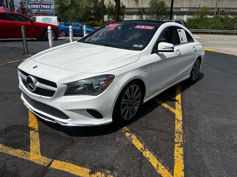 Used 2018 Mercedes-Benz CLA 250 image 3