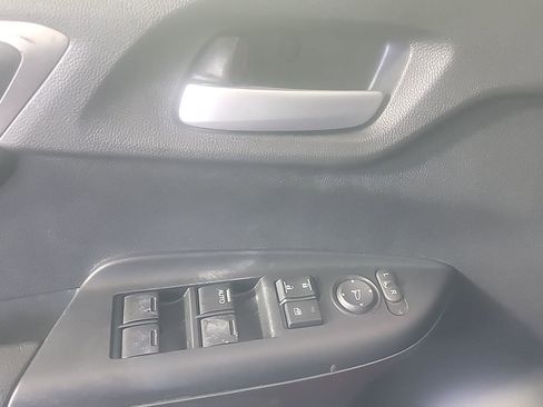 Certified 2018 Honda Fit LX image 23