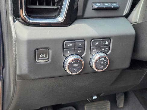 Used 2023 GMC Sierra 1500 Denali Ultimate AWD/4WD image 23