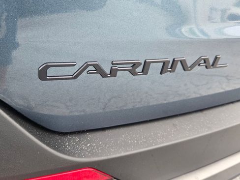 New 2026 Kia Carnival SX Prestige FWD image 5