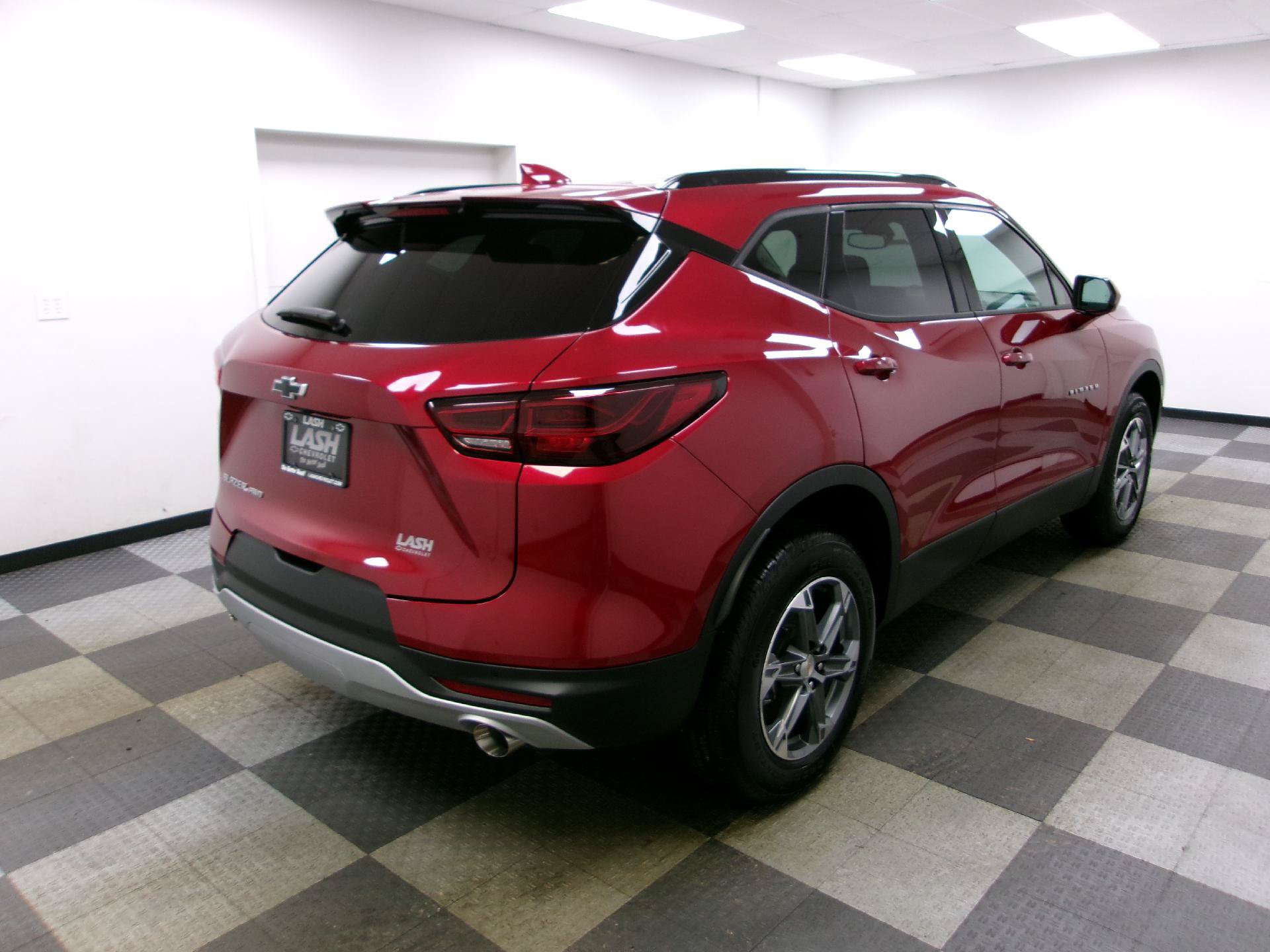 New 2026 Chevrolet Blazer LT w/ Convenience Package AWD/4WD image 13