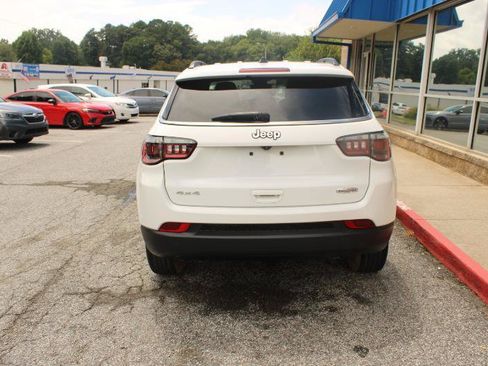 Used 2024 Jeep Compass Latitude AWD/4WD image 5