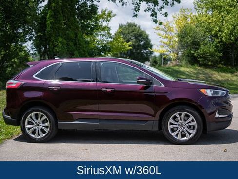 Used 2024 Ford Edge Titanium AWD/4WD image 4