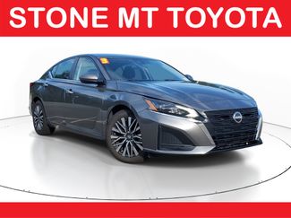 Used 2023 Nissan Altima 2.5 SV image 1