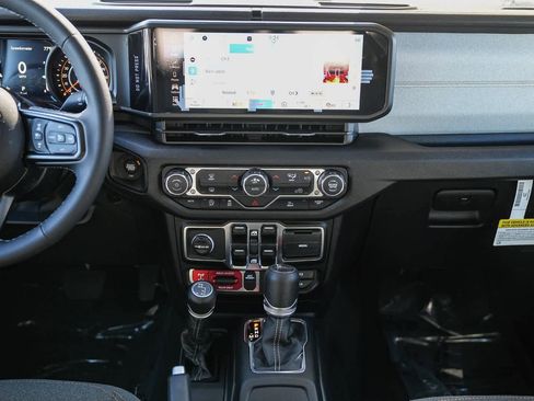 New 2026 Jeep Gladiator Sport image 14