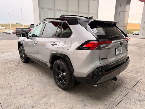 Used 2021 Toyota RAV4 XSE AWD/4WD image 6