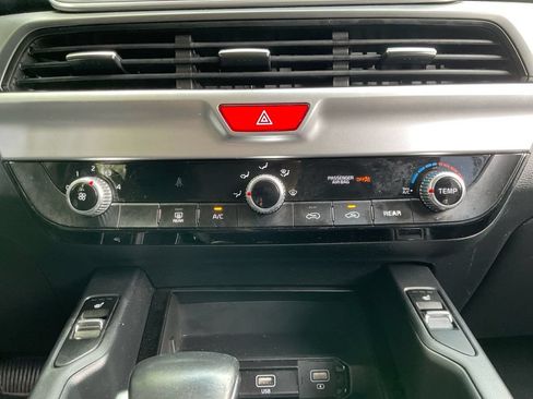Used 2021 Kia Telluride S FWD image 25