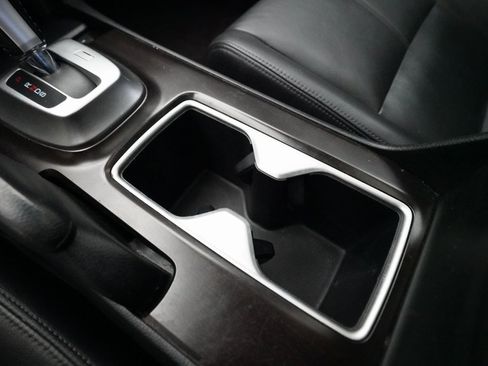 Used 2014 Honda Crosstour EX-L image 16