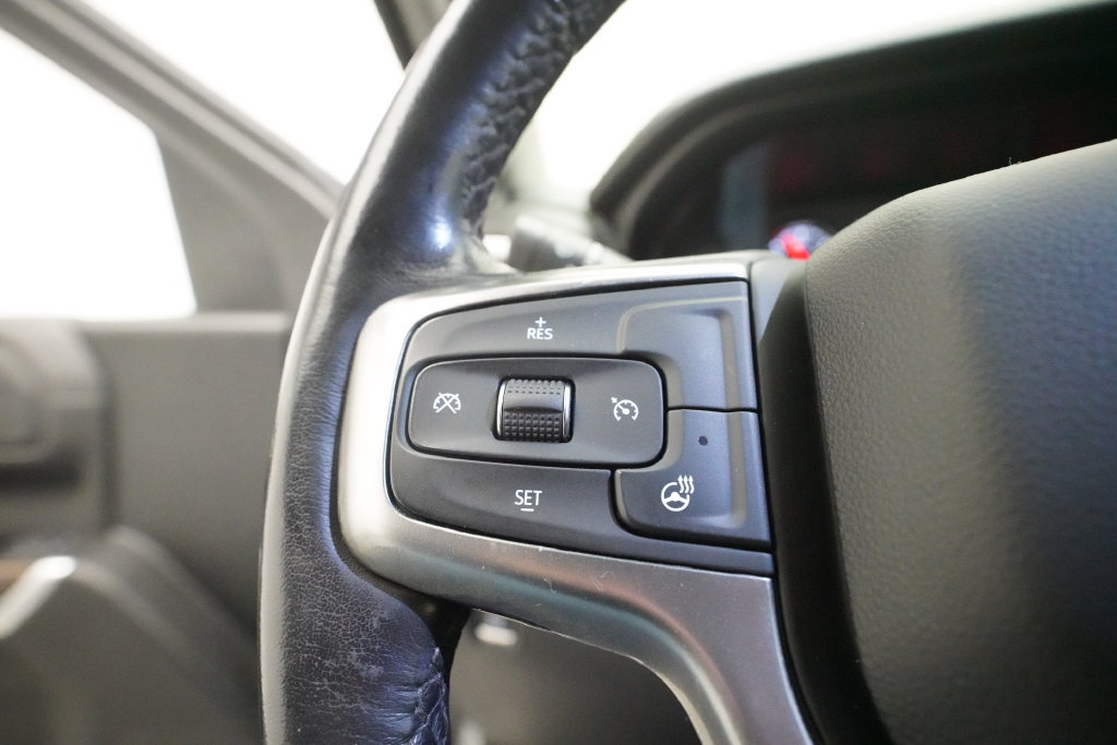 Used 2021 Chevrolet Silverado 1500 RST AWD/4WD image 17
