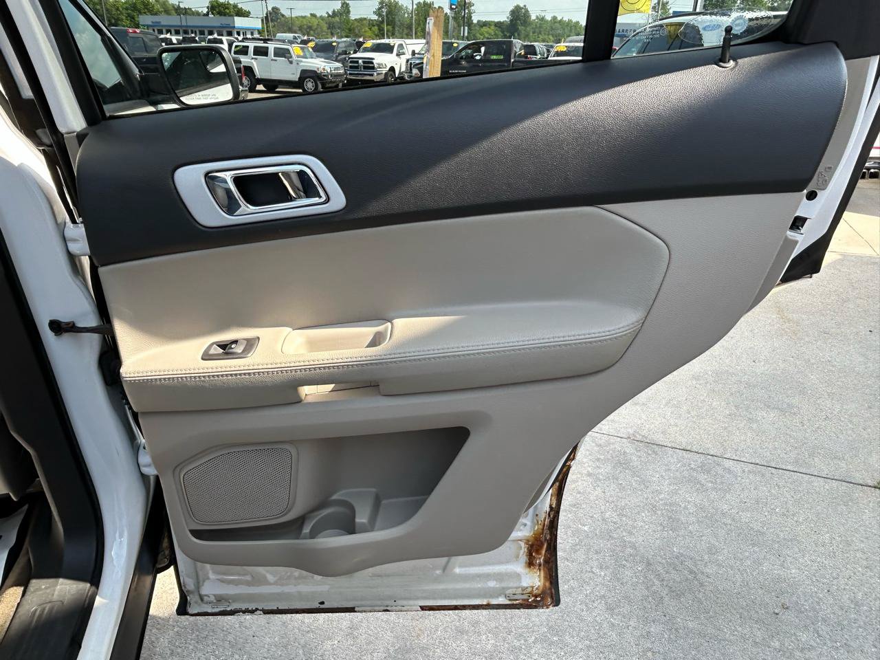 Used 2013 Ford Explorer Limited AWD/4WD image 16