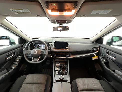 New 2026 Nissan Rogue SV image 9