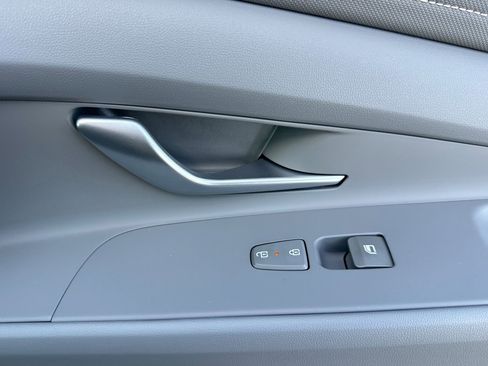 New 2025 Hyundai Elantra Sport image 18