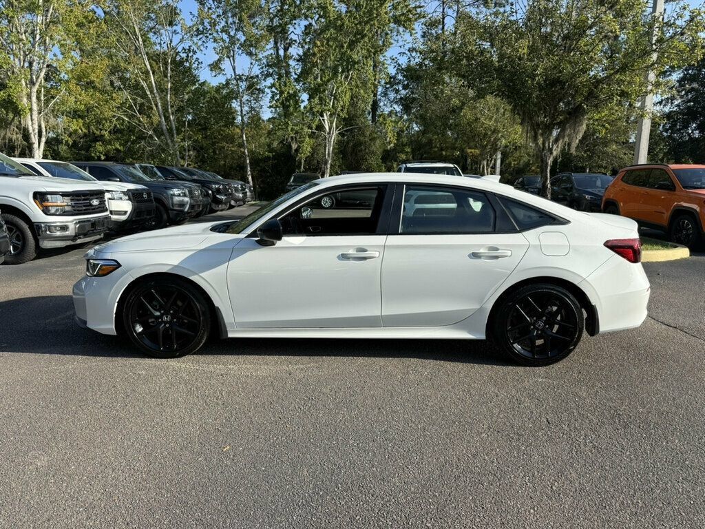 Used 2025 Honda Civic Sport image 2