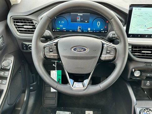 New 2024 Ford Escape SE w/ PHEV Premium Package image 13