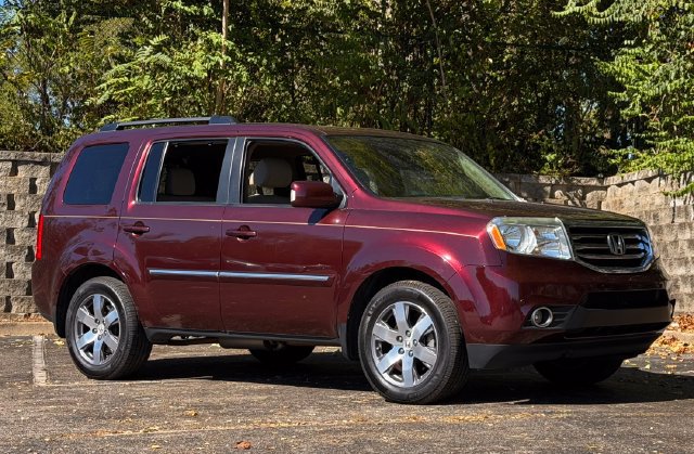 Used 2015 Honda Pilot Touring image 2