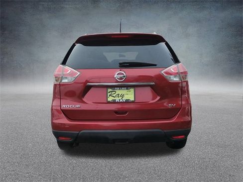Used 2016 Nissan Rogue SV image 8