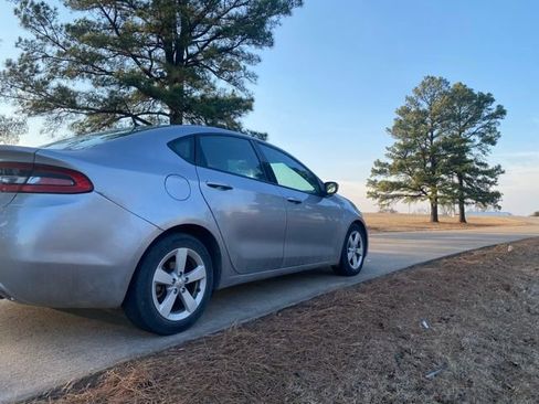 Used 2015 Dodge Dart SXT image 6