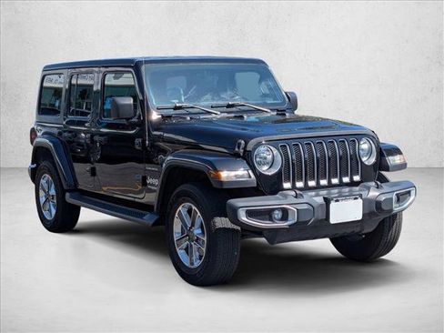 Used 2020 Jeep Wrangler Unlimited Sahara w/ Uconnect 4C Nav & Sound Group image 3